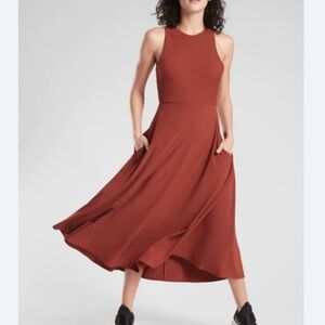 Athleta Winona Hybrid Support Sleeveless Cut out Back Midi Dress